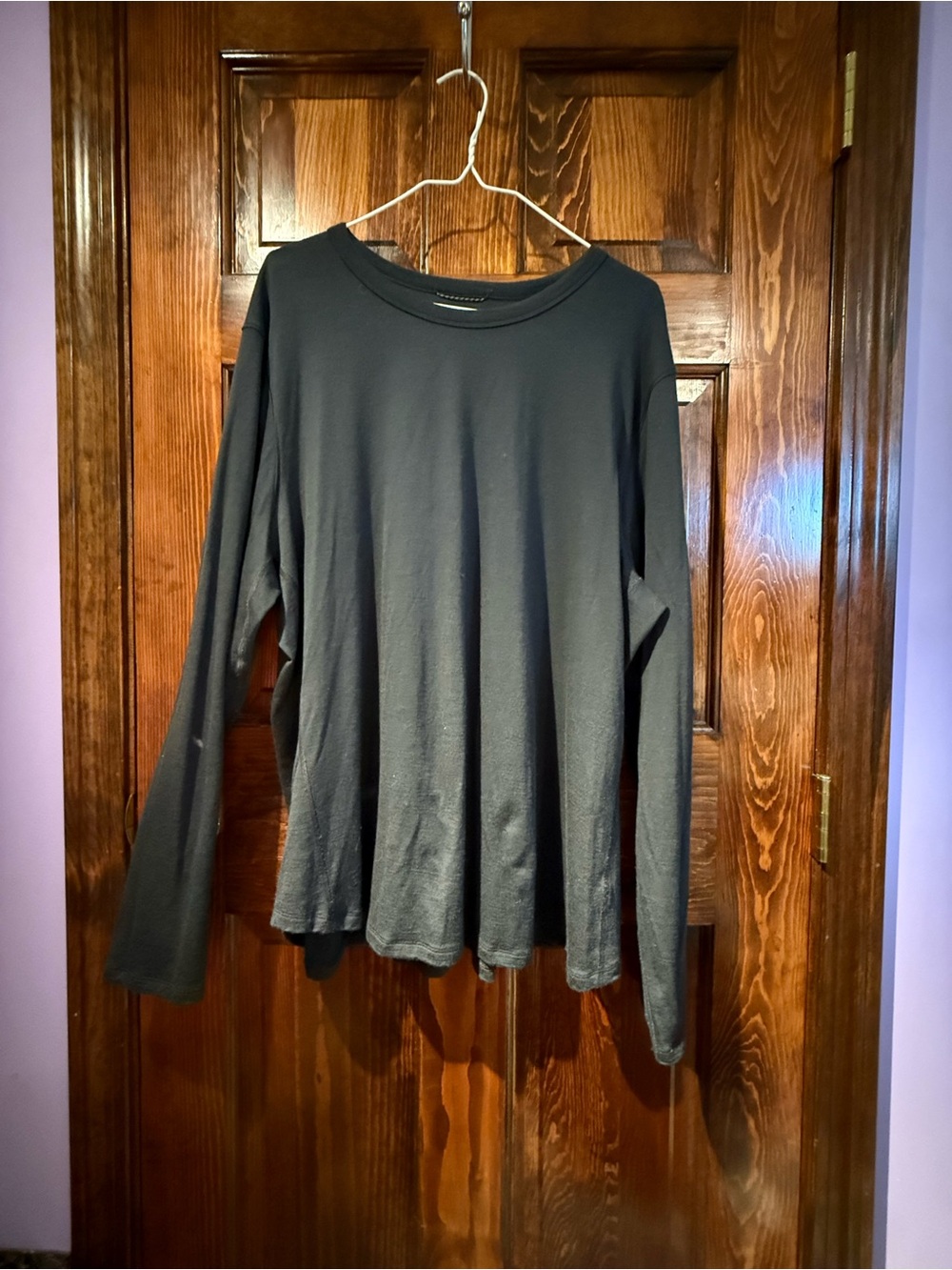 REI Black Long-Sleeve Crewneck Tee